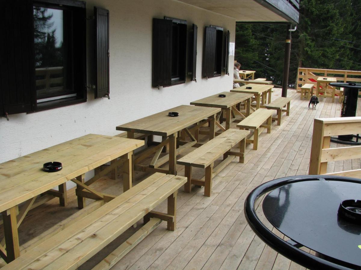 Accommodation And Restaurant Tia Церкле на Горенскем Екстериор снимка
